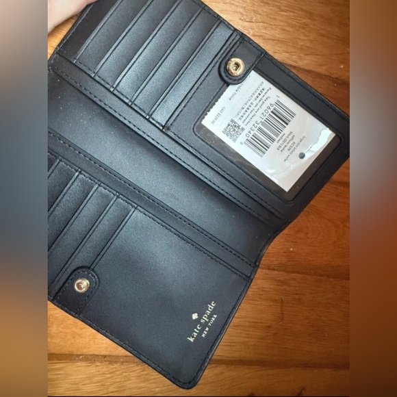 Kate Spade Large Slim Bifold Wallet Black - Picture 2 of 4